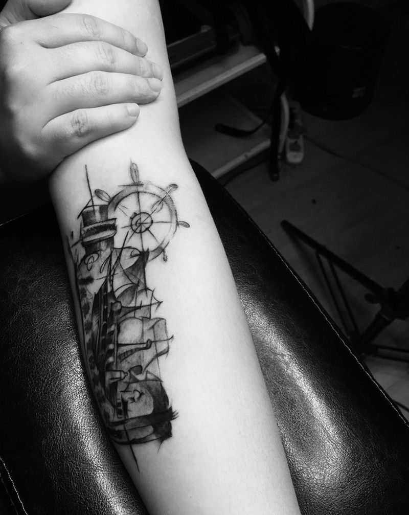 武汉刺锦堂纹身：今日作品更新 帆船进度中纹身图片