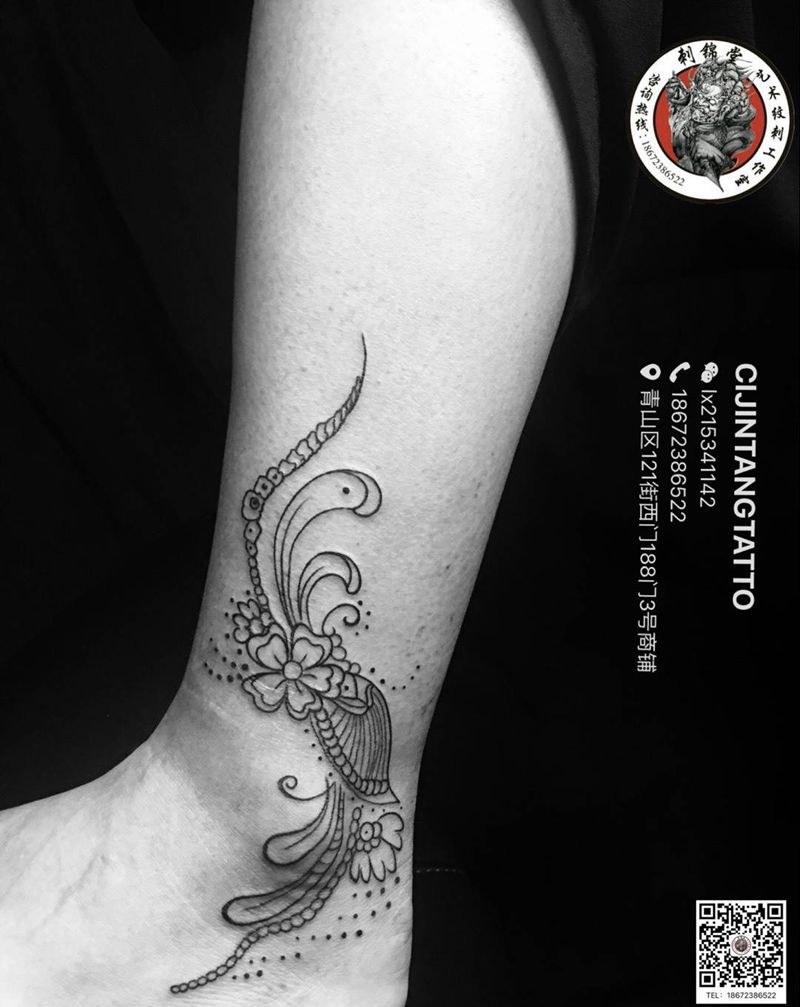 今日刺青欣赏：原创设计线条完成纹身图片