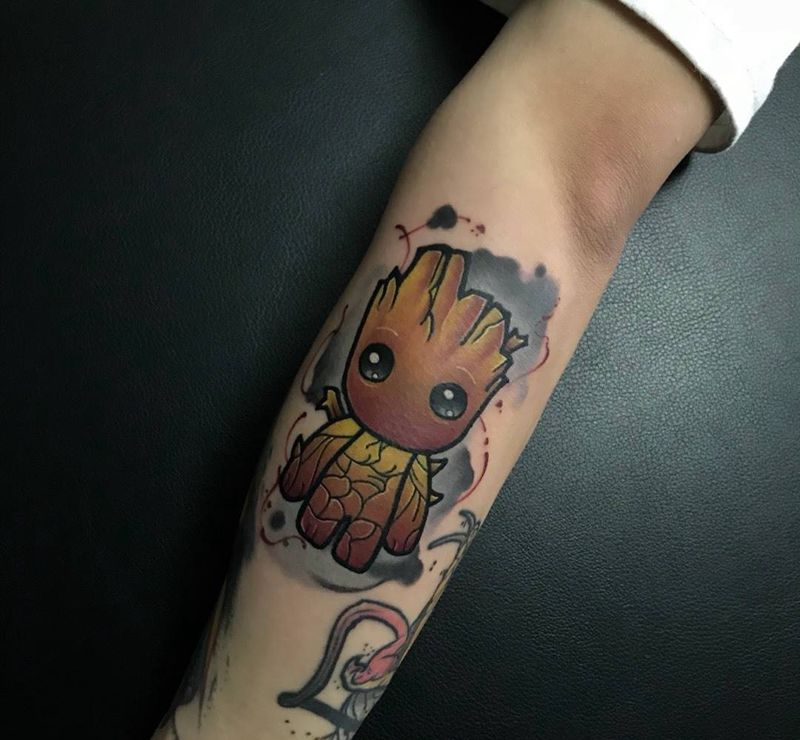 小树人儿纹身图片