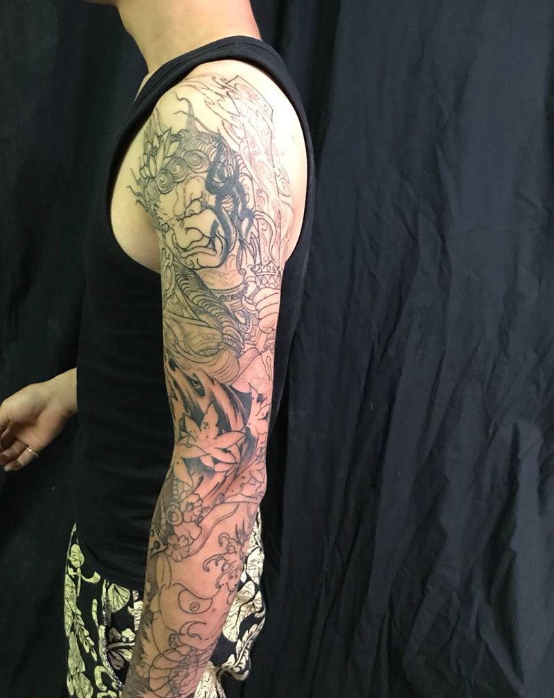 武汉纹身#刺锦堂纹身#今日作品更新 花臂背景雾进度中纹身图片