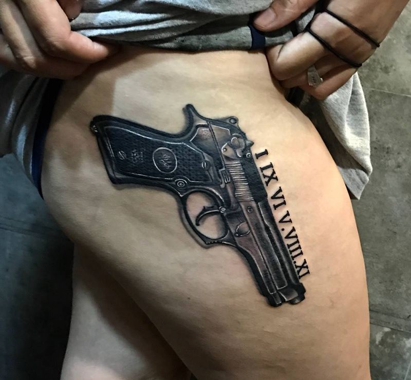 枪纹身图片