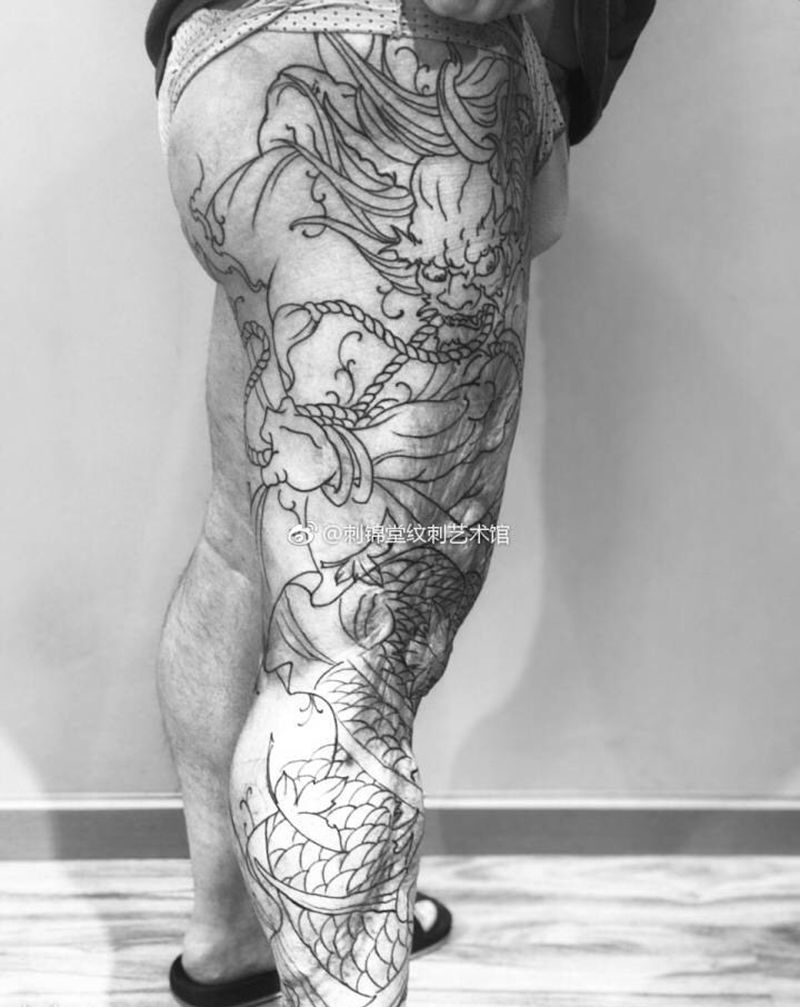 大面积疤痕遮盖 线条完成 未完待续纹身图片