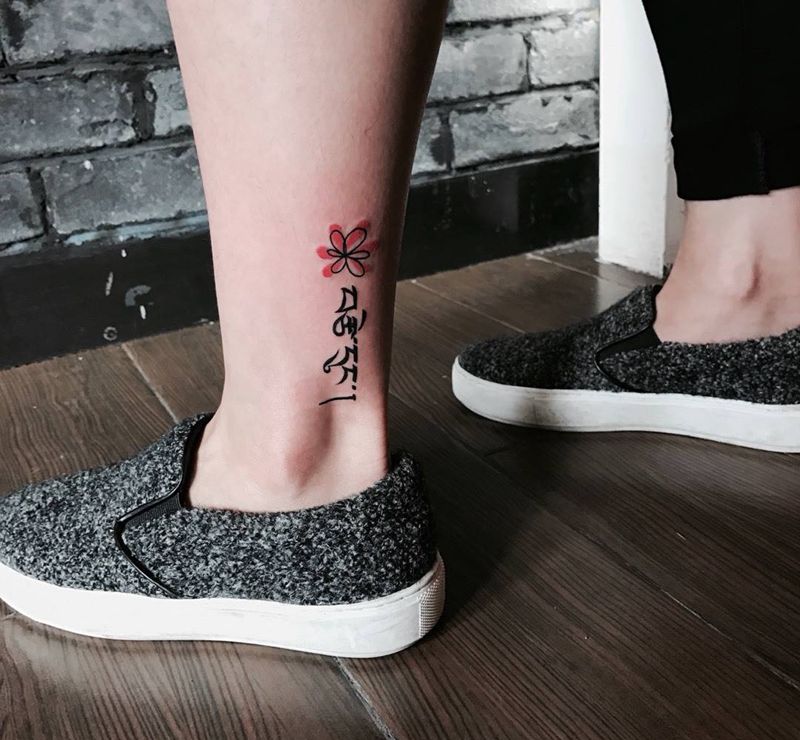 梵文花纹身图片