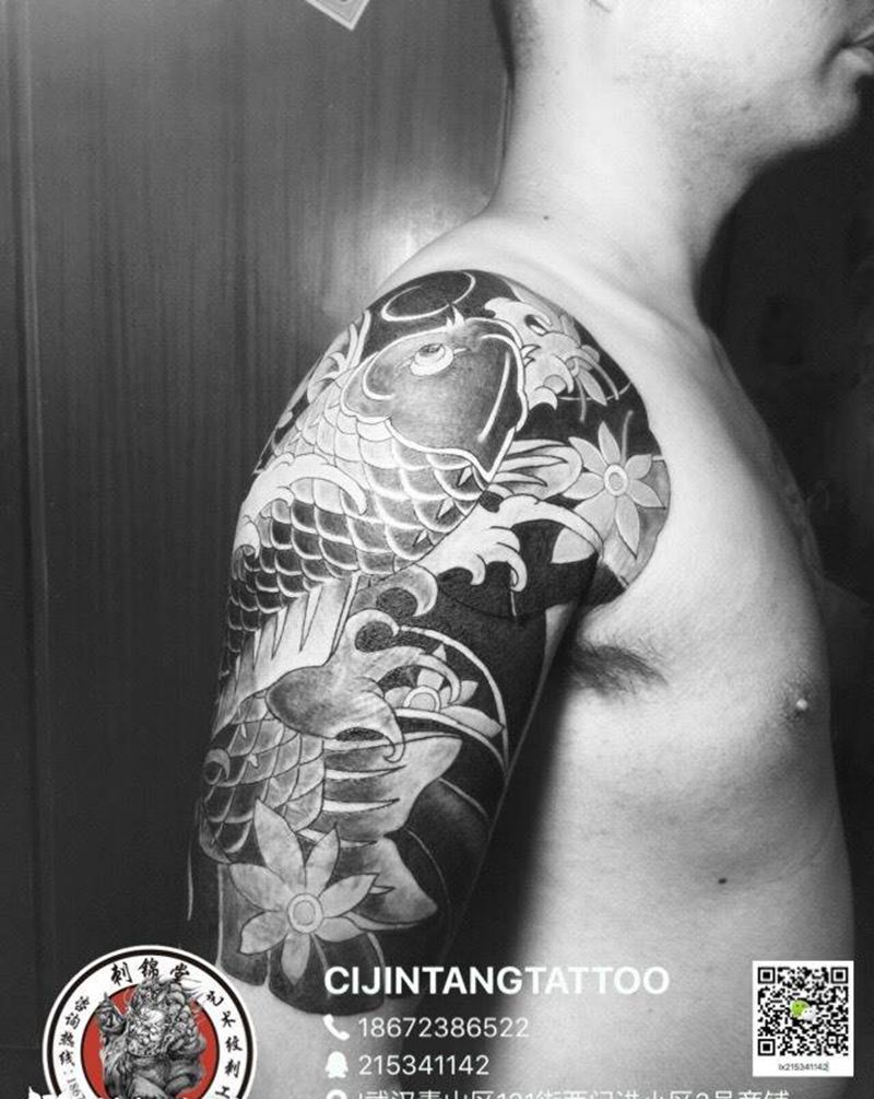 浮世绘 鲤鱼半胛 遮盖老鹰纹身图片