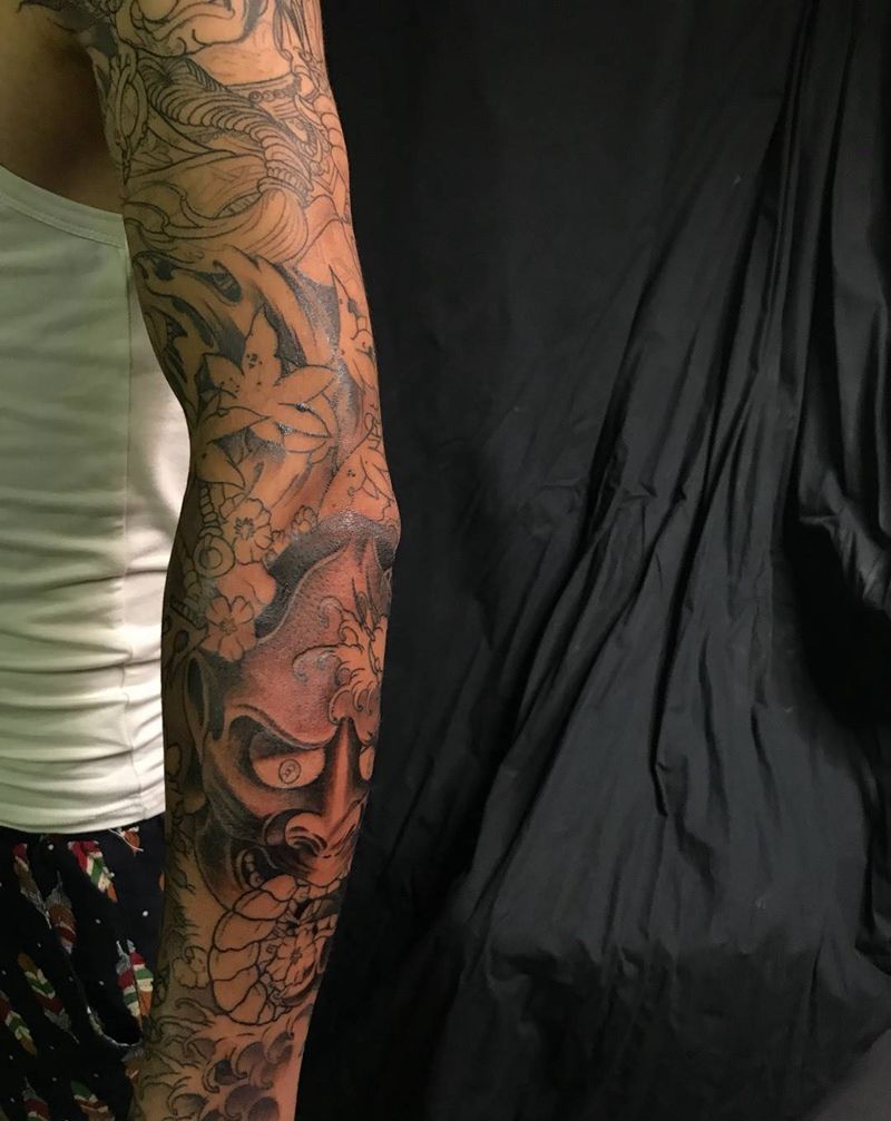 今天就到这里 花臂进度中纹身图片