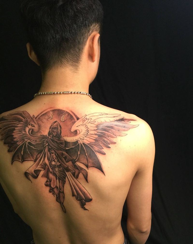 帅哥扛不住了 剩下的下场完成纹身图片