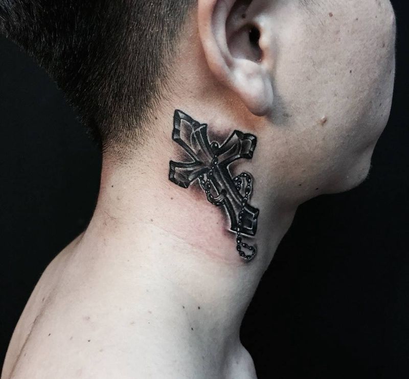 十字架纹身图片