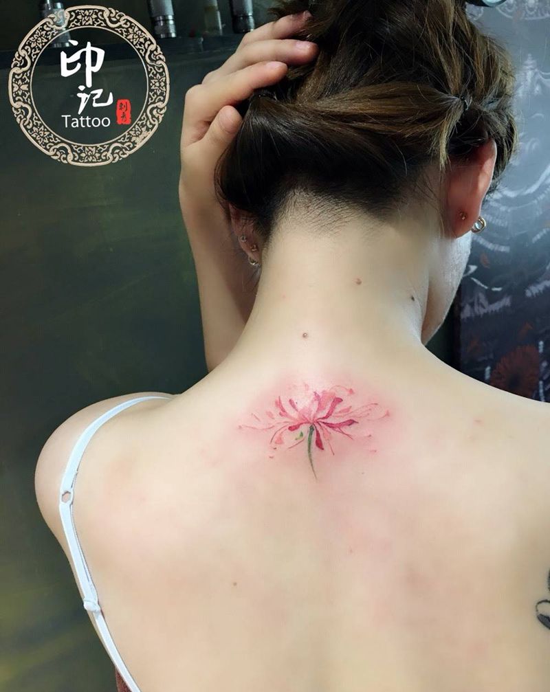 彼岸花纹身图片