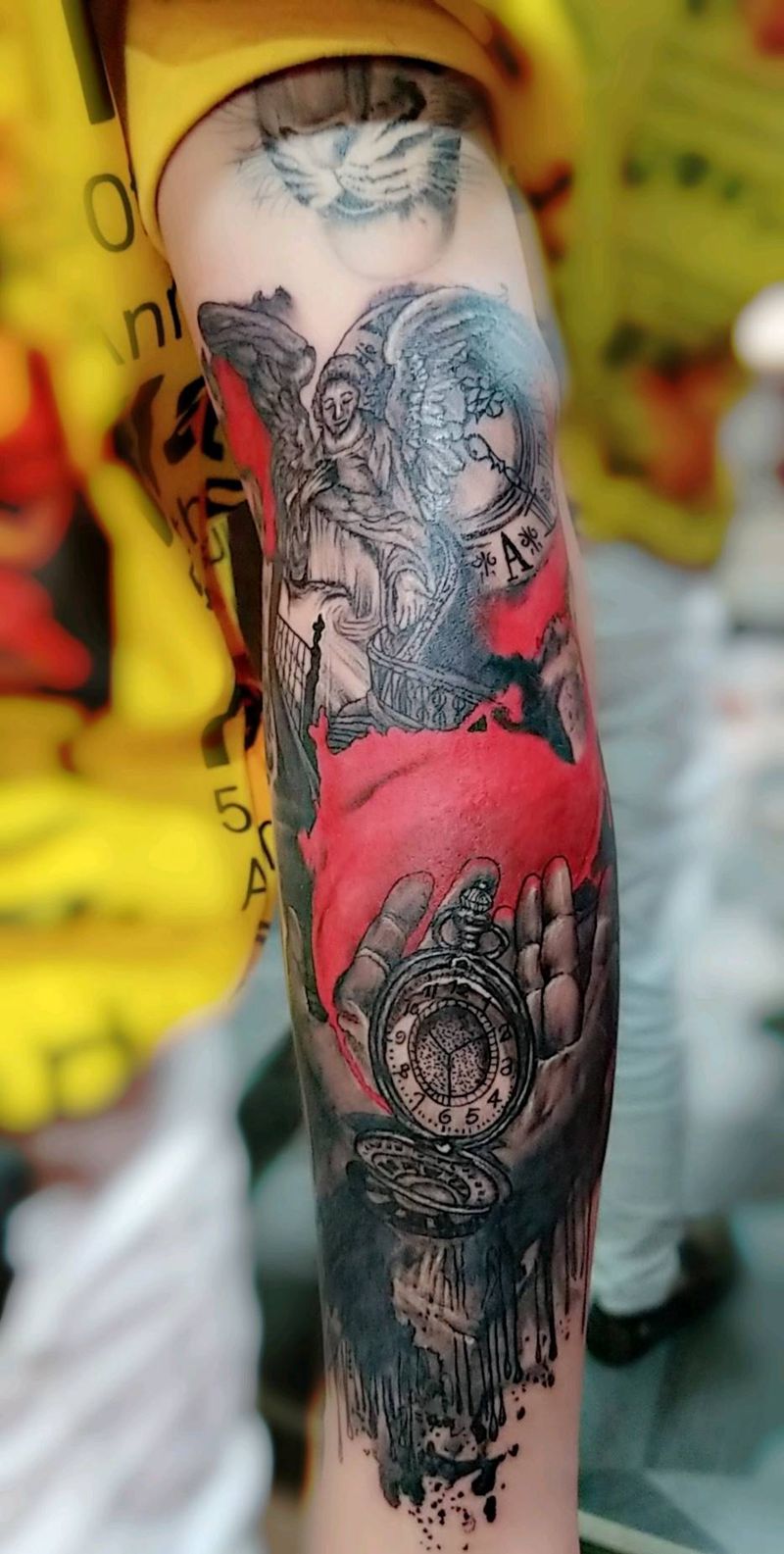 欧美写实手臂纹身纹身图片_手臂手部欧美写实纹身图案