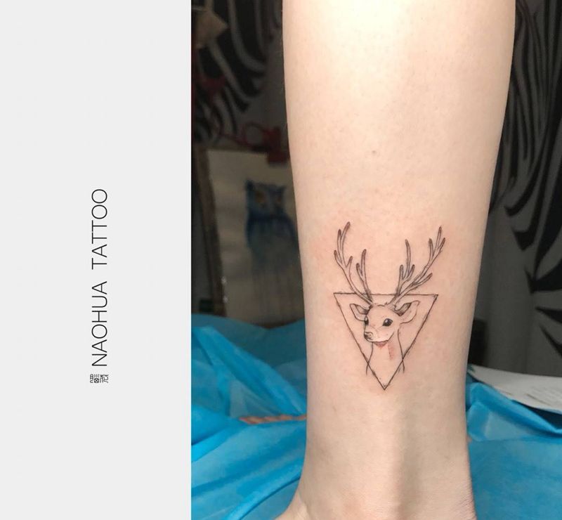鹿纹身图片