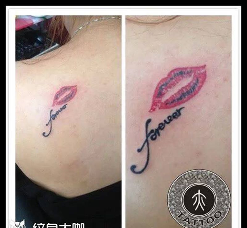 嘴唇纹身图片_肩部成品清新纹身图案