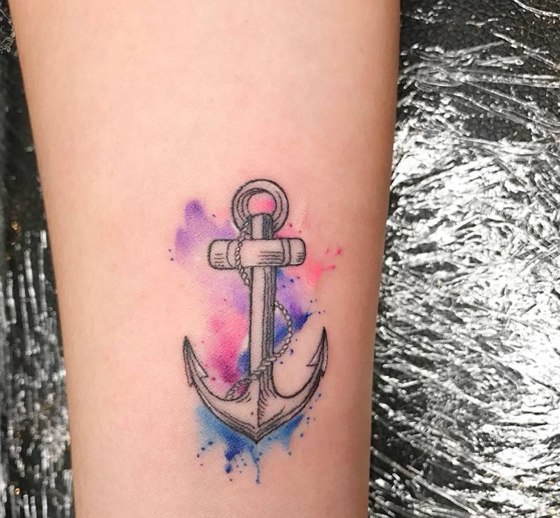 水彩船锚纹身图片