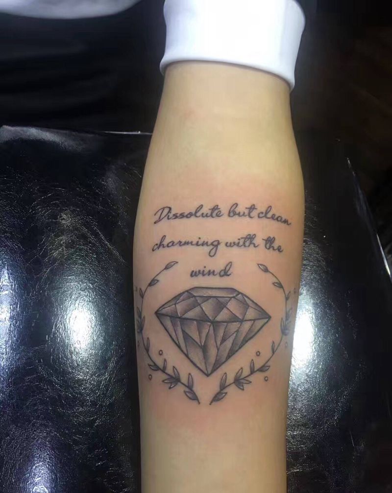 钻石纹身图片_手臂纹身图案