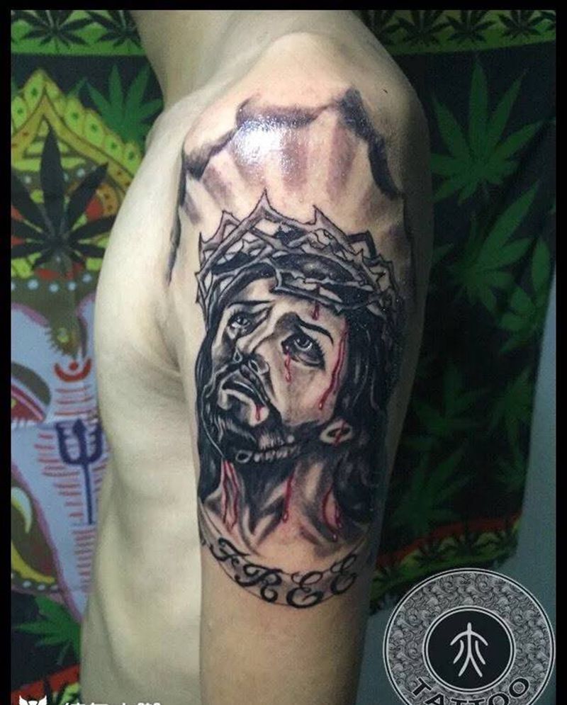 耶稣纹身图片_肩部欧美肖像人物纹身图案