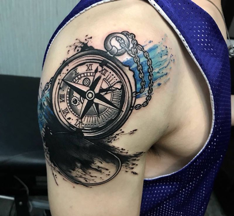 怀表纹身图片