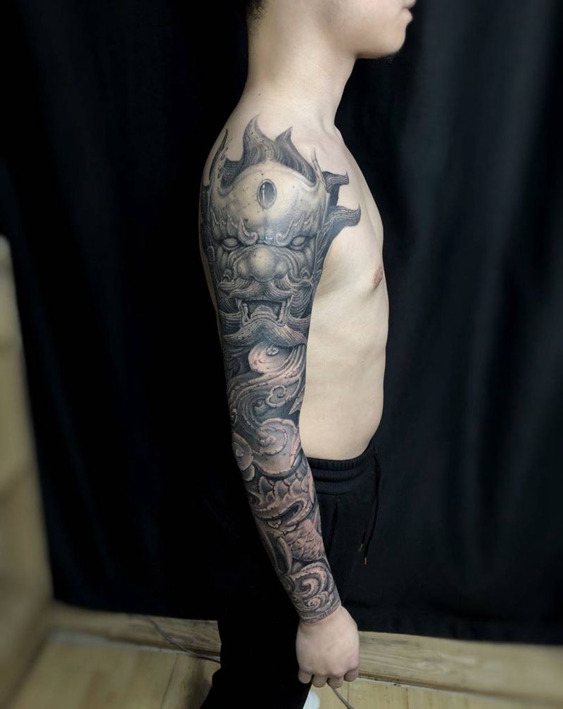 石雕龙纹身图片