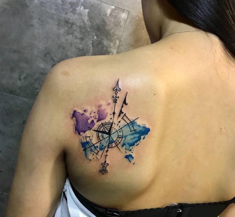 指南针纹身图片