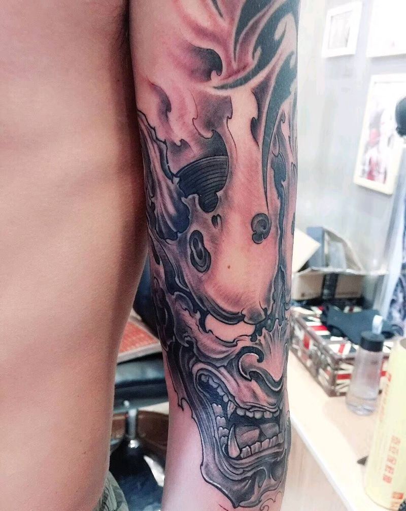 班若纹身图片_手臂纹身图案