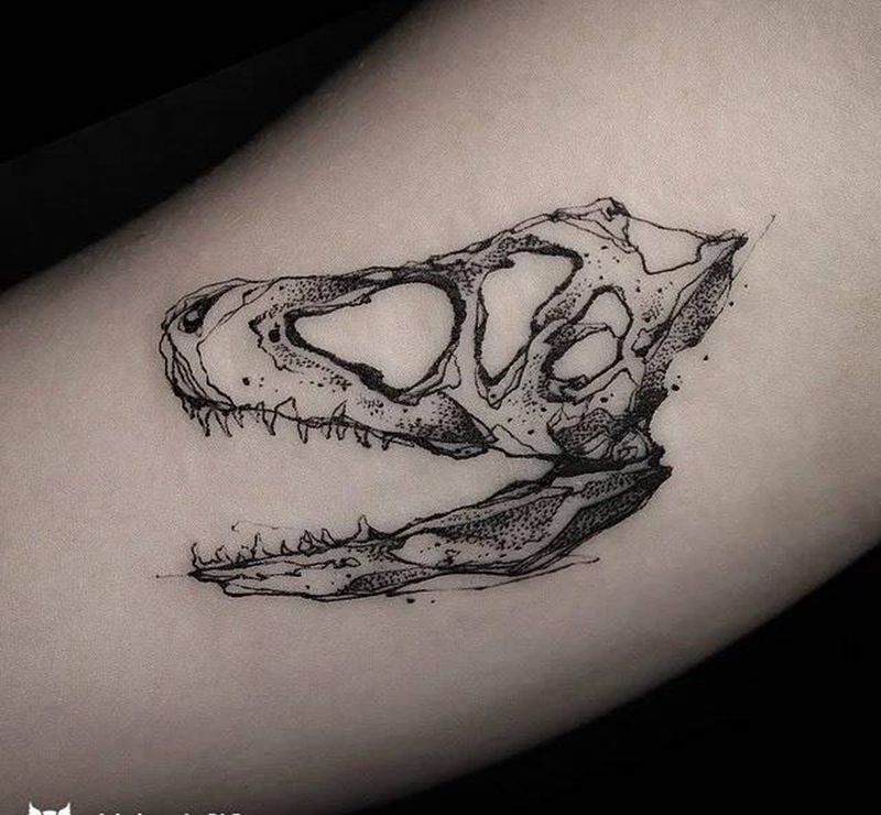 点刺 龙骨纹身图片