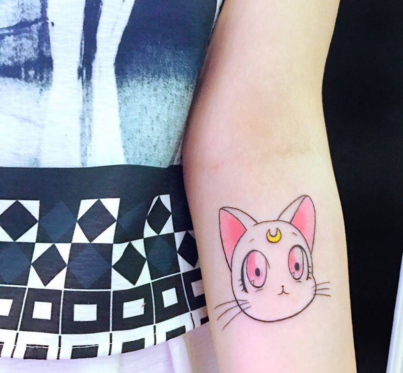 亚提密斯猫纹身图片_清新情侣纹身图案