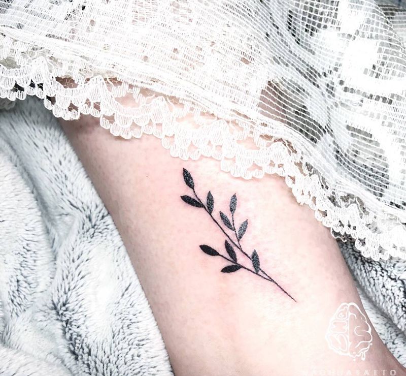 小清新树叶纹身图片