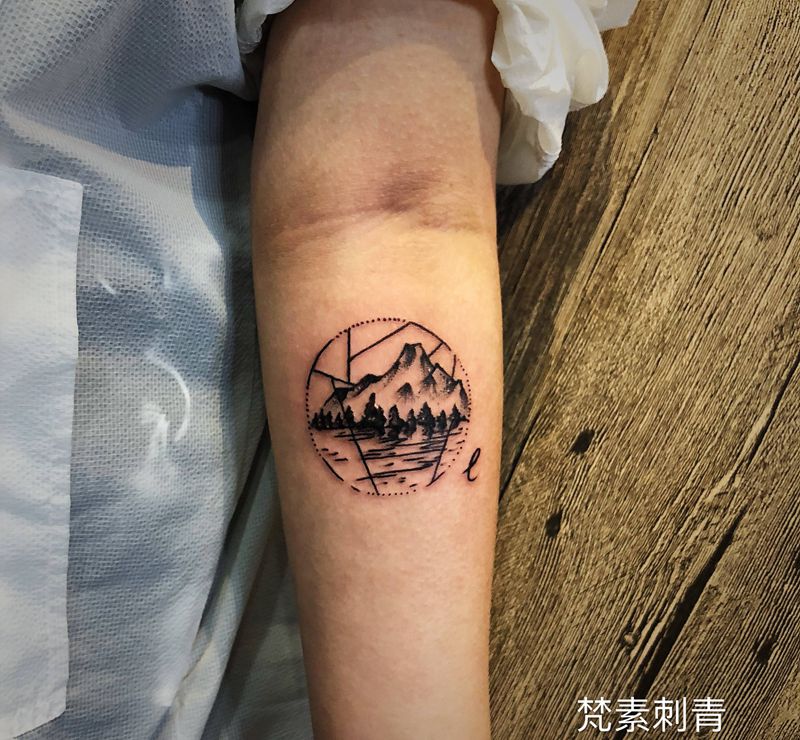 山水纹身图片