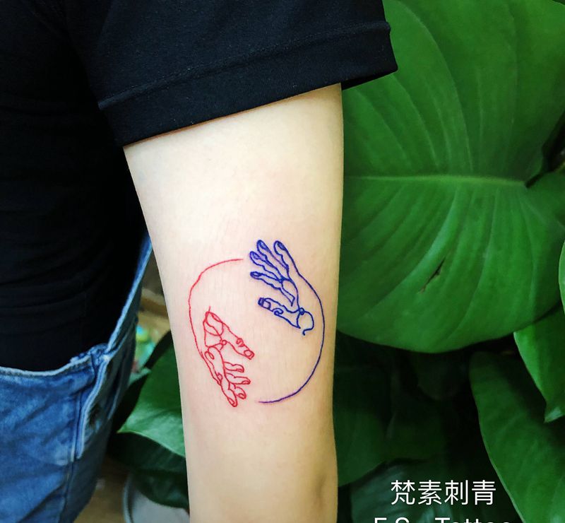 冰与火之后纹身图片_手臂几何纹身图案