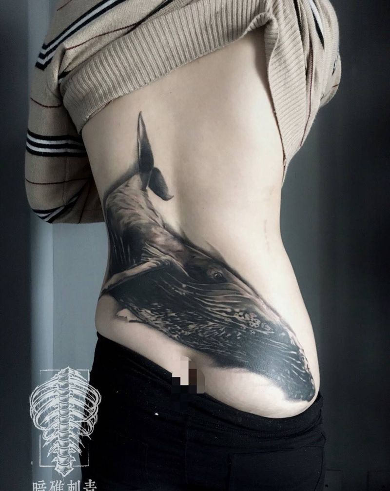 写实鲸鱼纹身图片_原创欧美动物成品背部写实纹身图案