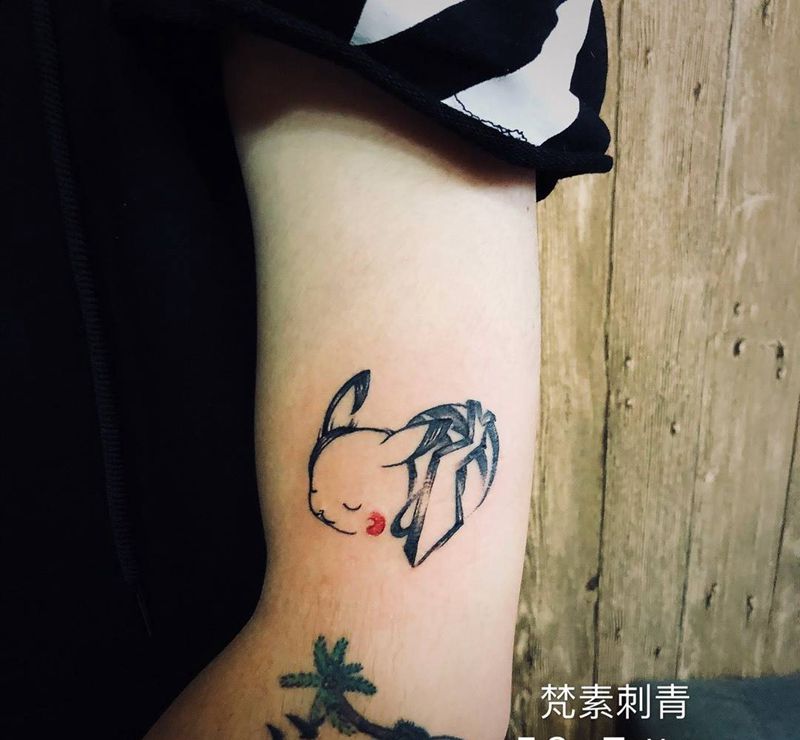 皮卡丘纹身图片