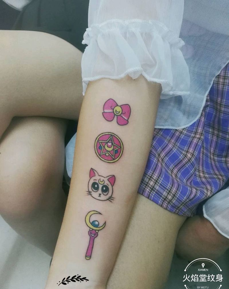 美少女站士纹身图片_手臂新传统纹身图案