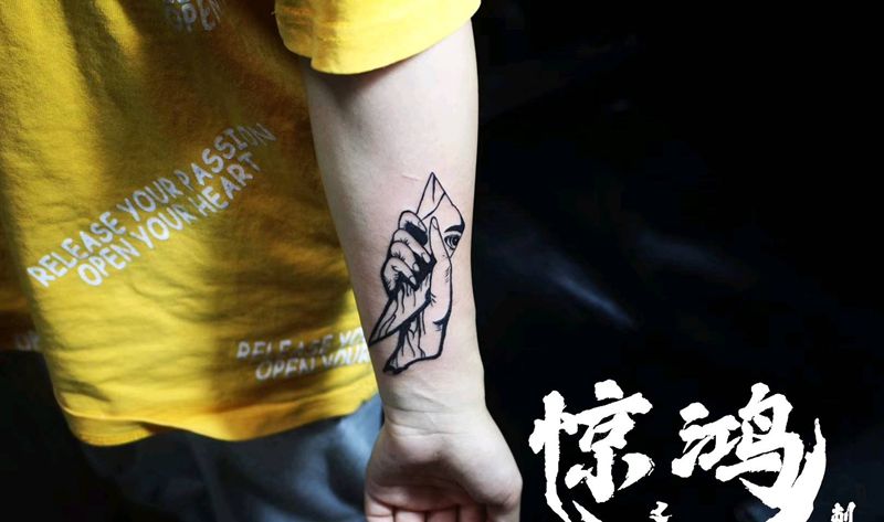 小清新纹身图片_手臂图腾纹身图案