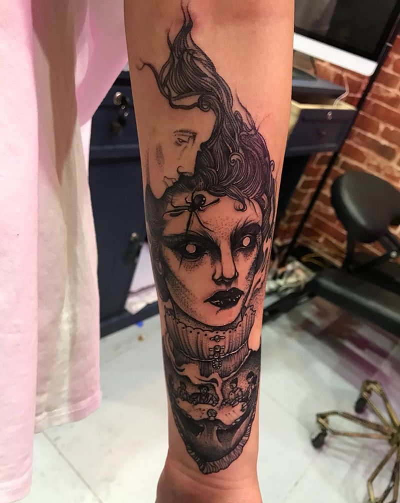 点刺女头纹身图片