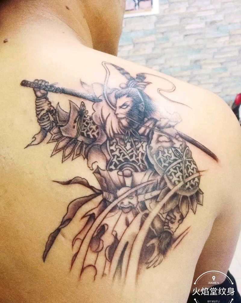 斗战胜佛纹身图片_背部新传统纹身图案