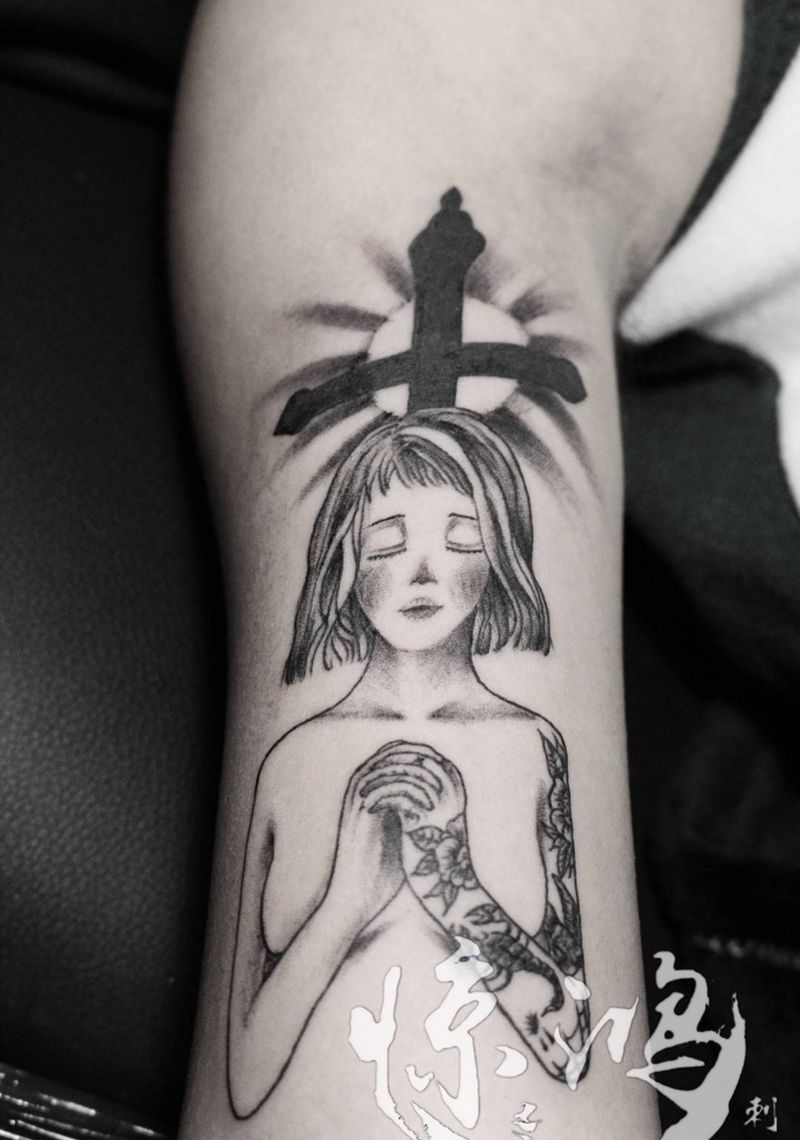 花臂女神纹身图片