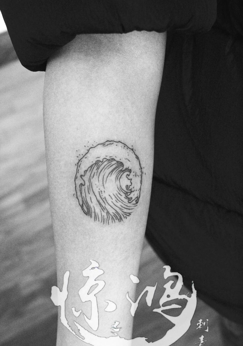 浪纹身图片_成品手臂清新纹身图案