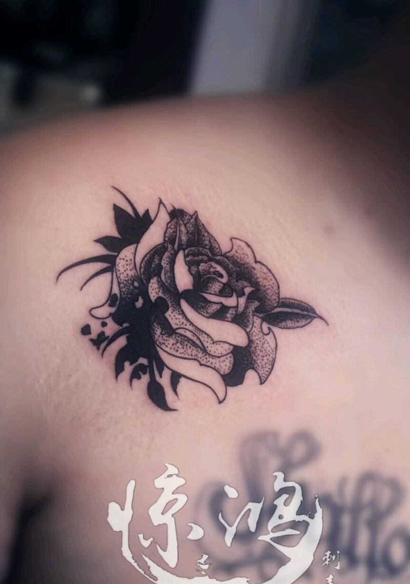 点刺纹身图片_成品纹身图案