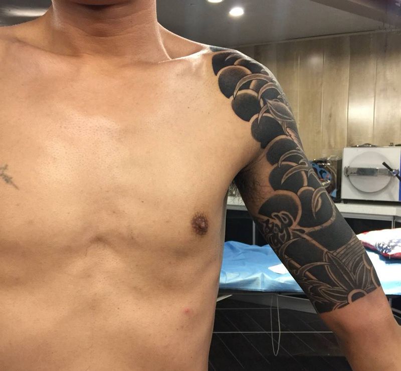 修改原来的老文身。纹身图片