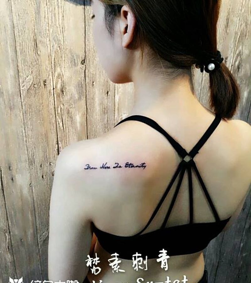 小字母纹身图片