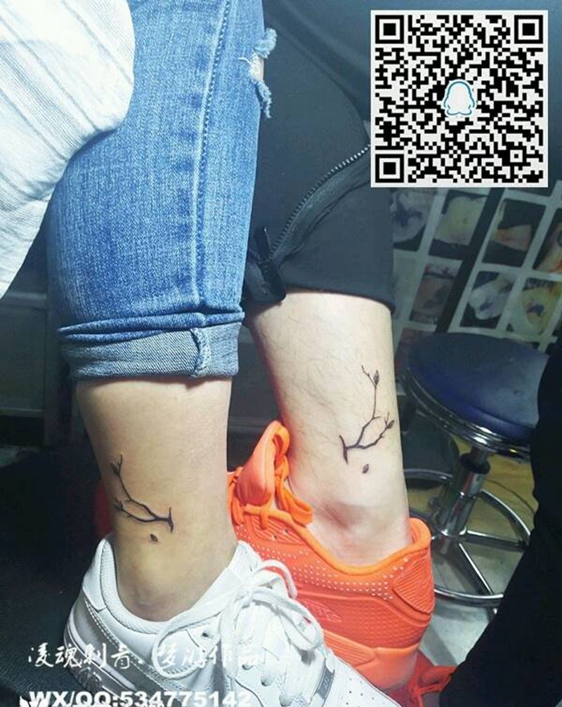 脚踝情侣纹身纹身图片_腿部清新植物成品纹身图案