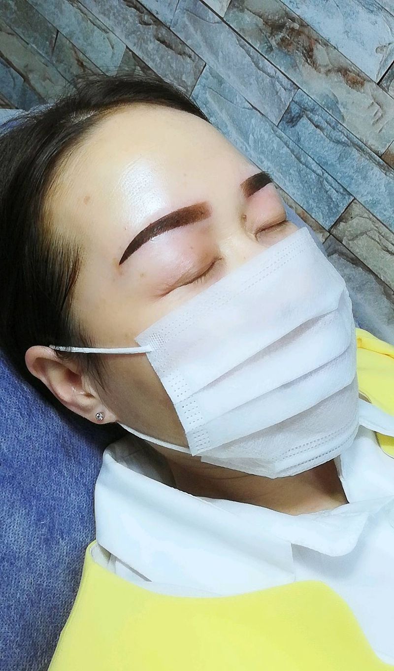 半永久绣眉纹身图片_绣眉纹身图案