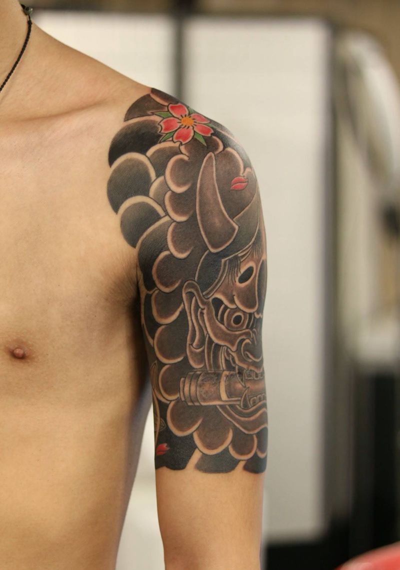 遮盖疤痕。纹身图片