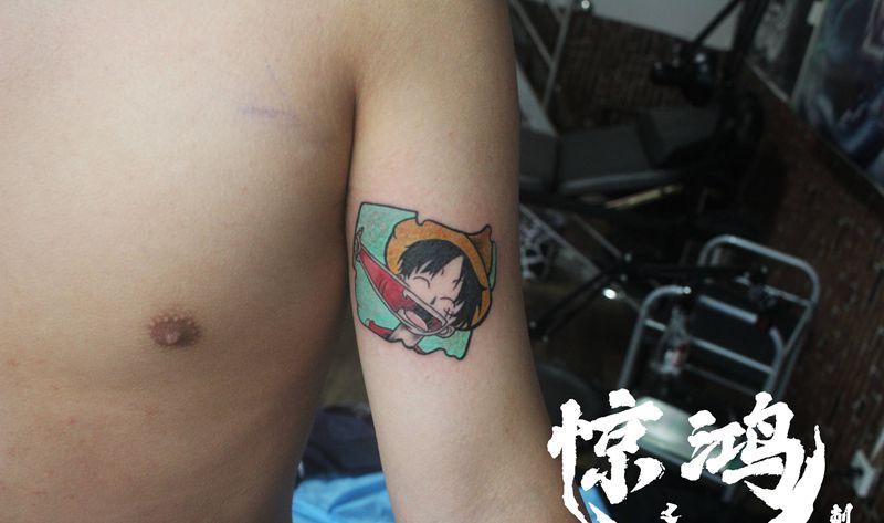 海贼王纹身图片_手臂New School纹身图案