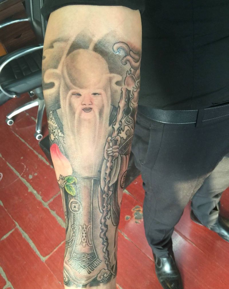 原创寿星与梅花鹿纹身图片