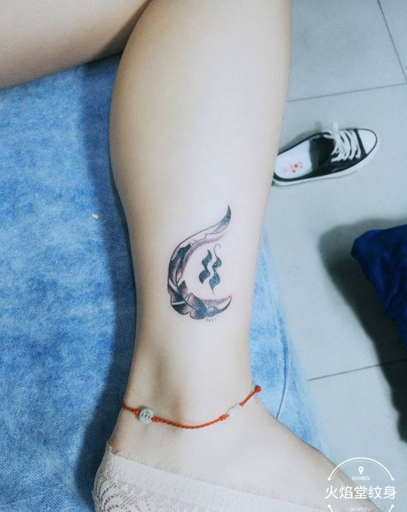 个性羽毛纹身图片_脚部新传统纹身图案