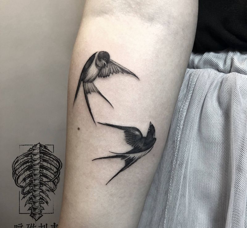 燕子纹身图片