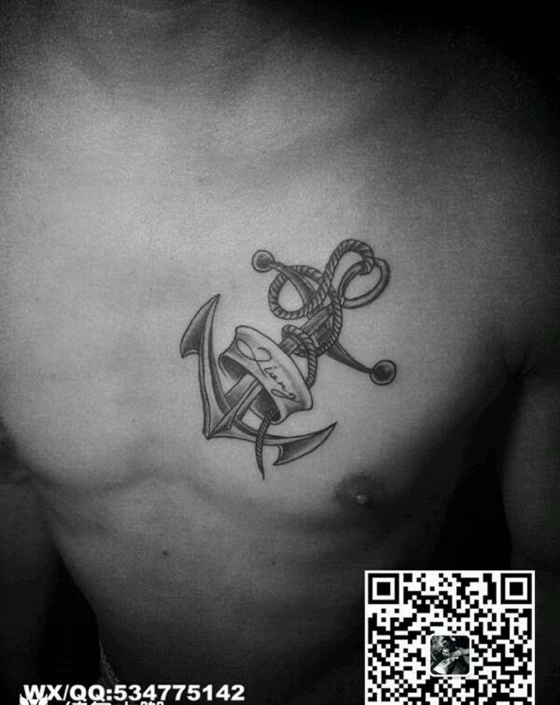 胸口船锚纹身图片_胸部清新写实字符静物成品纹身图案