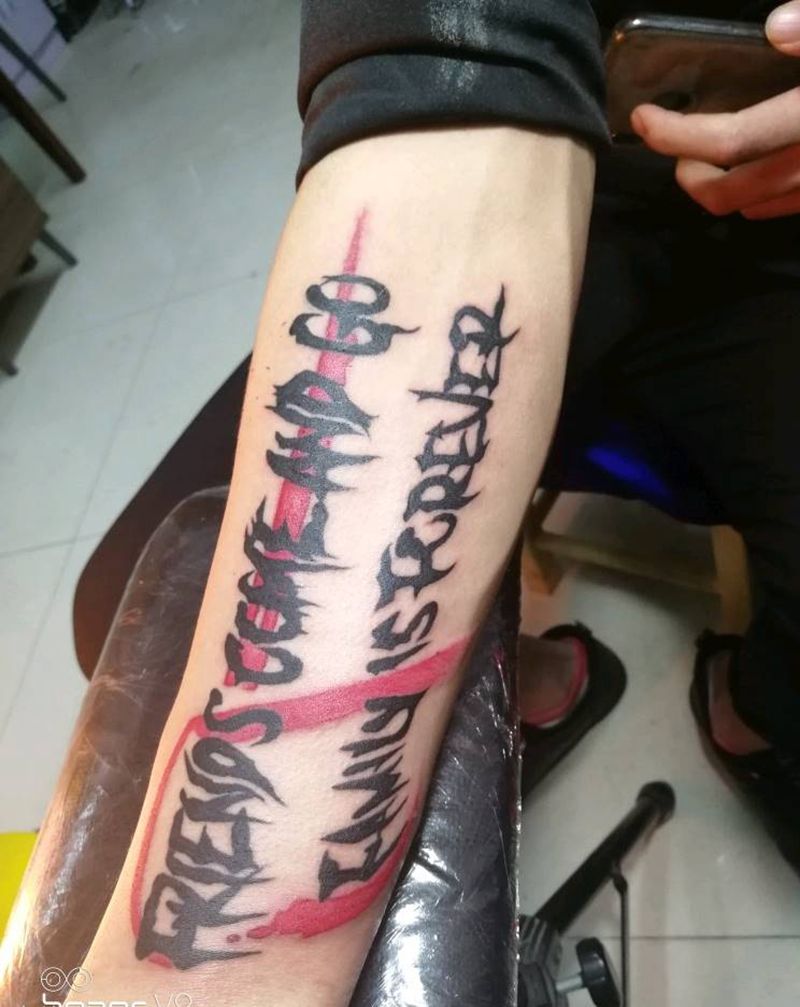 个性字母纹身图片_手臂手部新传统New School纹身图案