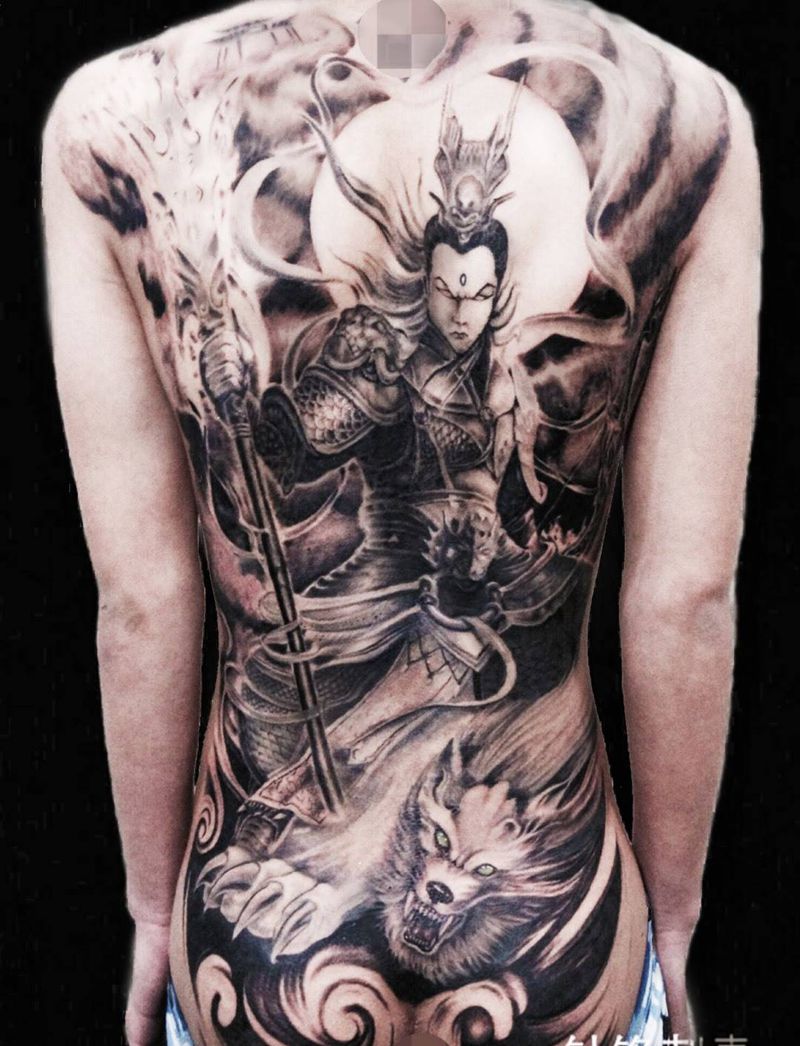 满背纹身纹身图片_背部纹身图案