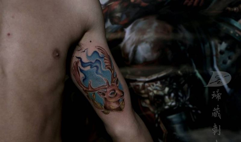 鹿头纹身图片_手臂手部New School新传统鹿鹿头纹身图案
