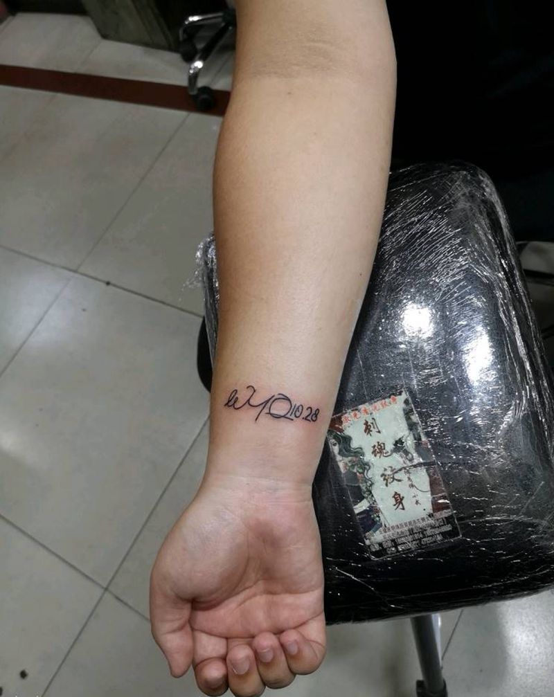 小清新字母纹身图片